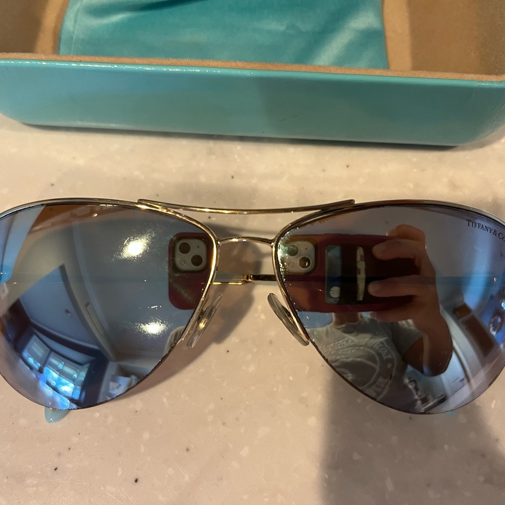 *****AUTHENTIC*****Tiffany & Co Aviator Aviators.